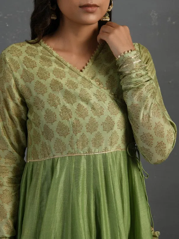 Green Gota Kissed Chanderi Kurta & Pant (Set of 2)
