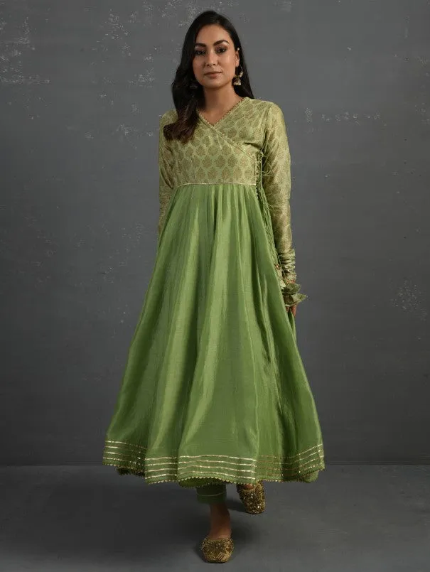 Green Gota Kissed Chanderi Kurta & Pant (Set of 2)