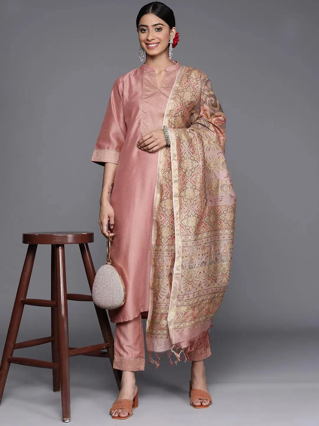 Pink Solid Silk Blend Straight Kurta With Dupatta