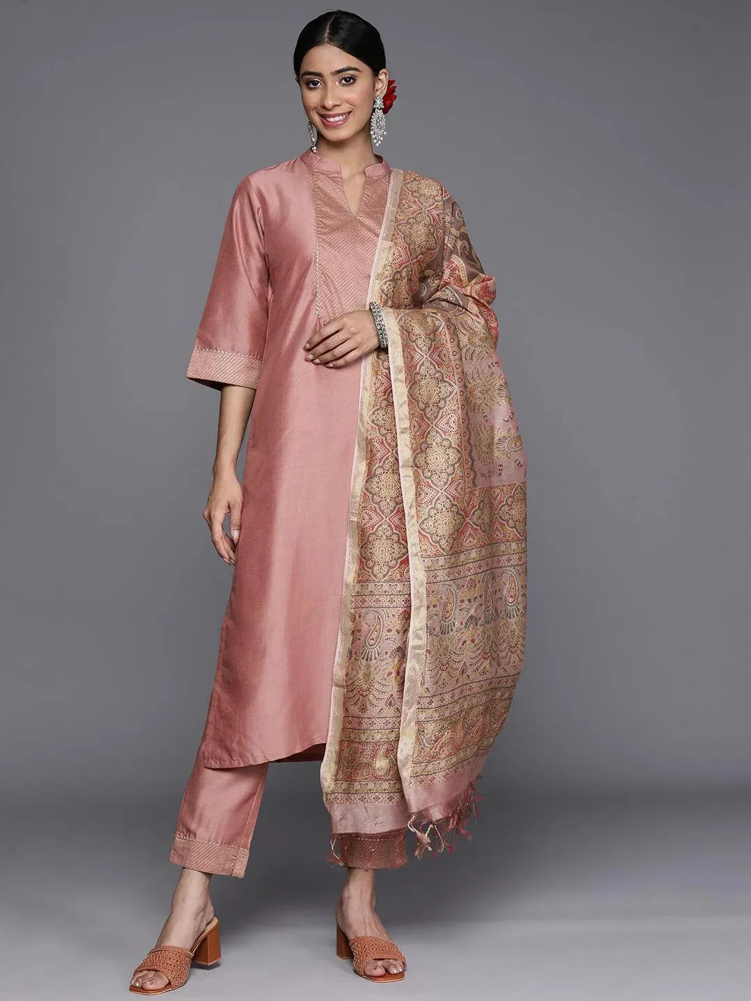 Pink Solid Silk Blend Straight Kurta With Dupatta